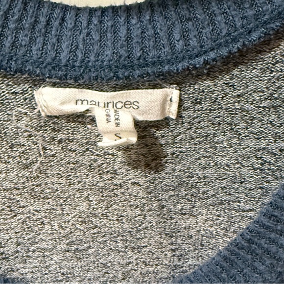 Maurices Blue Floral Sweater Women’s Small 3/4 Sleeve Knit Top - Picture 3 of 6